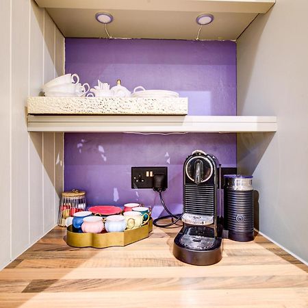 Queens Cottage, Wivenhoe Stylish, Plush, Cosy, Convenient & Quirky, 2X Double Bed Period Cottage Plus Patio - 9 Min Walk Train, 4 Min Walk High Street Pubs, Restaurants, Shops المظهر الخارجي الصورة