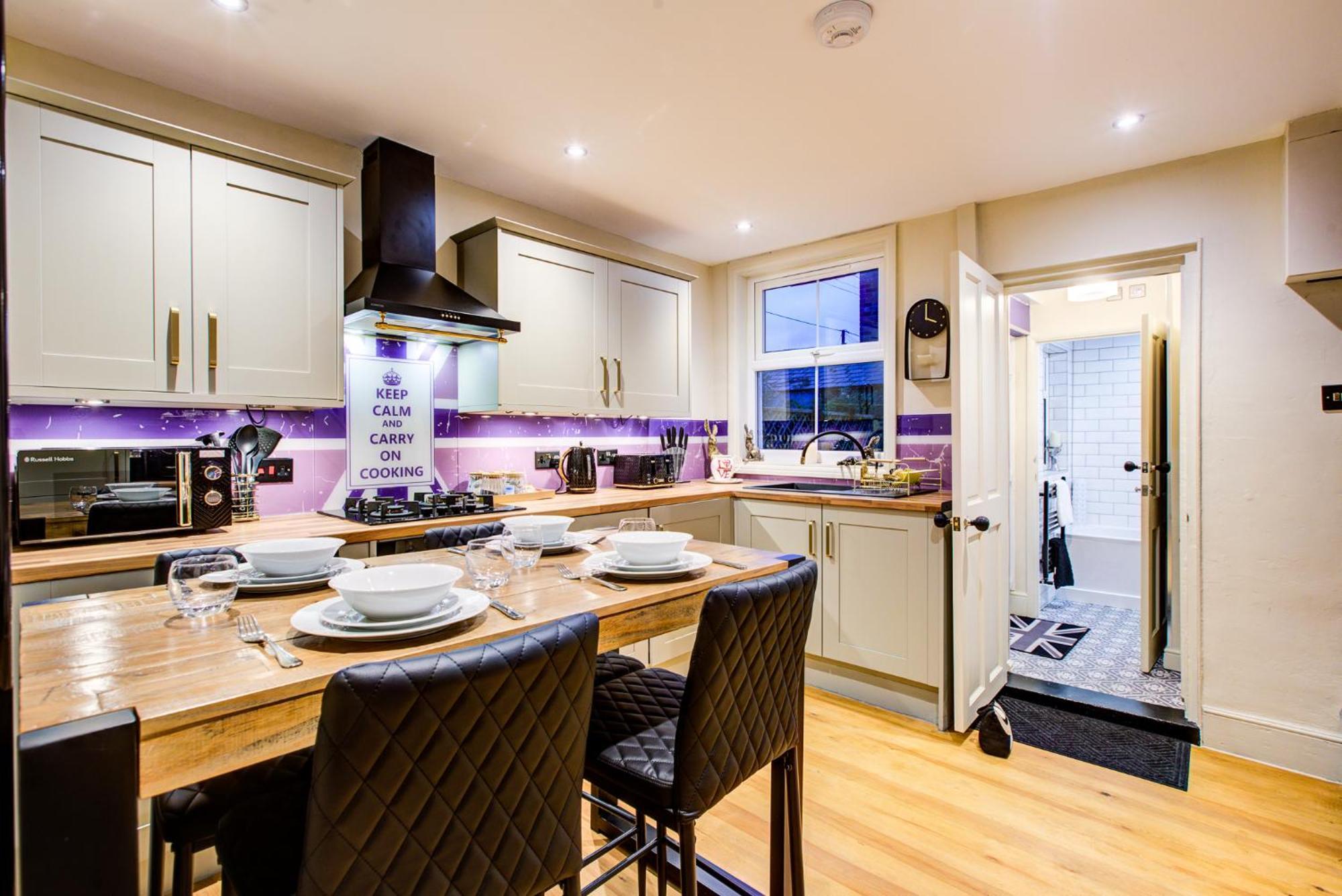 Queens Cottage, Wivenhoe Stylish, Plush, Cosy, Convenient & Quirky, 2X Double Bed Period Cottage Plus Patio - 9 Min Walk Train, 4 Min Walk High Street Pubs, Restaurants, Shops المظهر الخارجي الصورة